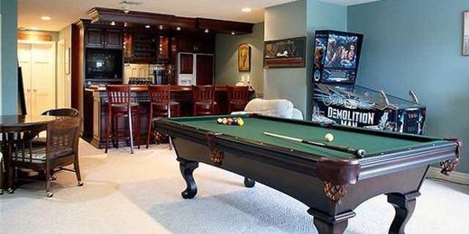 16 essentials for the ultimate man cave