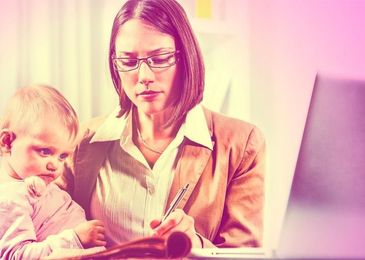 Academic Conferences Still Don’t Offer Child Care. That’s Shameful.