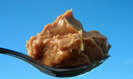 3 Low-Carb Simple Snacks For Your Sweet-Tooth!