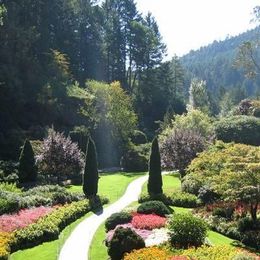 Poems about Gardens and Gardening