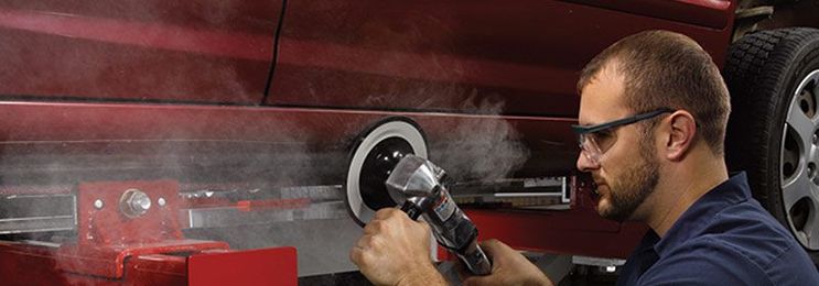 4 Ways to Retain Your Collision Repair Techs