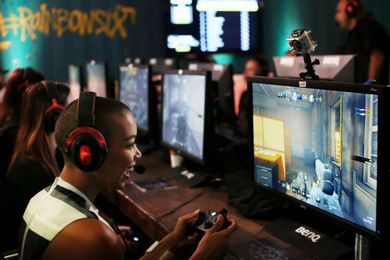 Researcher says video games improve brain power