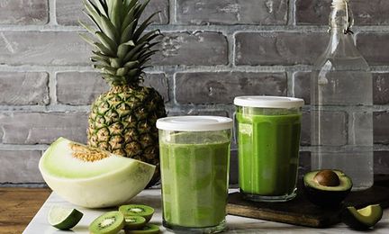 3 Simple Green Smoothies For Energy, Immunity & Glowing Skin