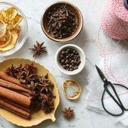 How to Make Mulling Spices
