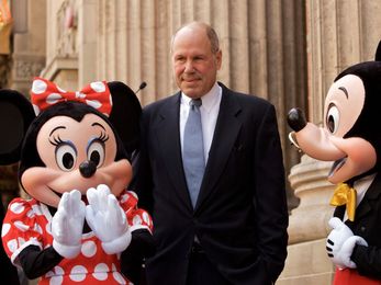 10 CEOs who prove liberal arts degrees aren't worthless