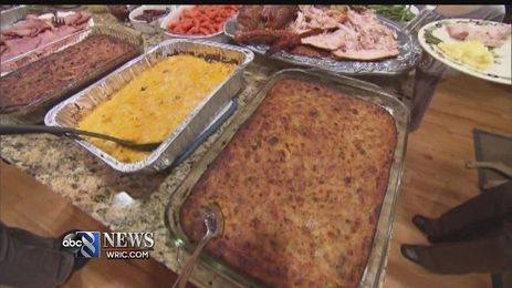 Veterinarians warn against sharing leftovers with pets