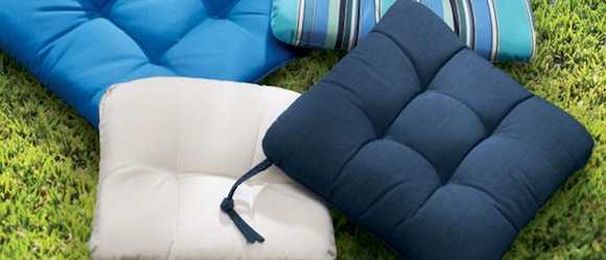 How to Properly Store and Maintain Outdoor Furniture