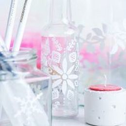 How to Decorate Glass Jars With Porcelain Paint Pens (With Free Printables)