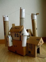 31 Things You Can Make With A Cardboard Box That Will Blow Your Kids’ Minds