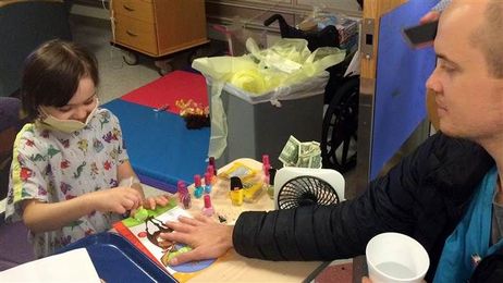 Meet the 7-year-old patient who has become this hospital's resident manicurist