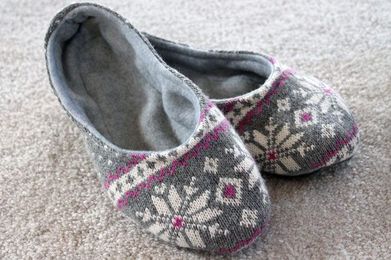 How to Make a Pair of Slippers