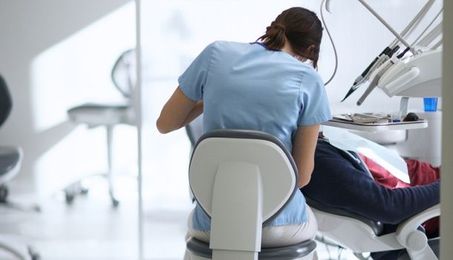 Vast majority of dental professionals have back problems