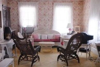 What You Need To Know Before Buying Vintage Furniture