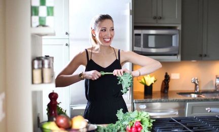 What I Eat in A Day: Miranda Hammer Of Crunchy Radish