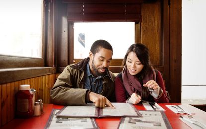 The Ultimate Guide to Cutting Calories When Eating Out