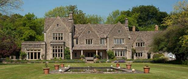 10 Reasons to Make a Home in the Cotswolds