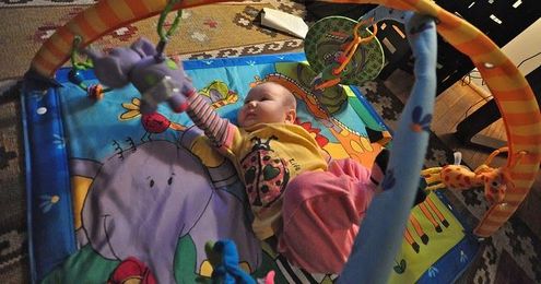 Growing Giggles: 7 Benefits of Play for Infants