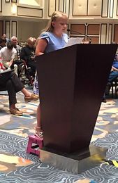 Public weighs in on manatees' 'endangered' status