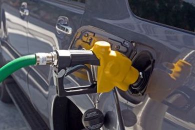 How Flex-Fuel Vehicles Work