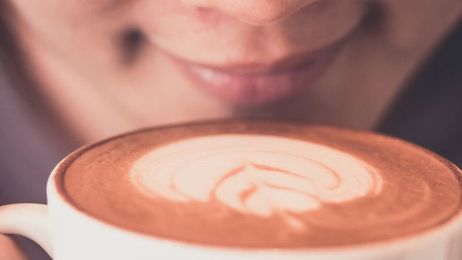 The Healthy Guide To Drinking Coffee [Infographic]