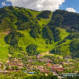 How To Ski Highland Bowl Like An Aspen Local