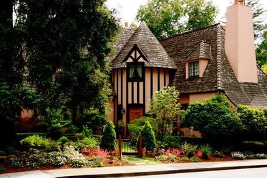 18 Landscaping Ideas for Your Front Yard