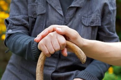 8 Ways to Help Loved Ones in the Final Stages