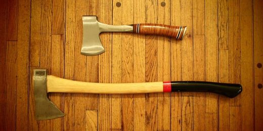 The Difference Between an Axe And a Hatchet, Explained