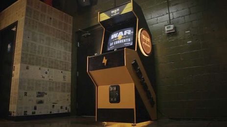 Tesla vs. Edison arcade game electrocutes you when you take a hit