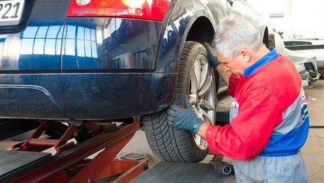 Three Tips for Auto Repair Businesses Just Starting Out