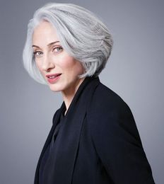 3 Tips for Embracing Grey Hair