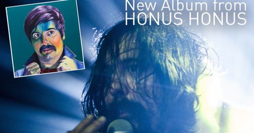 Mary flexing those beautiful pipes!