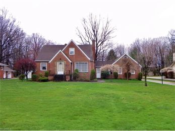 26456 White Rd, Richmond Heights, OH, 44143