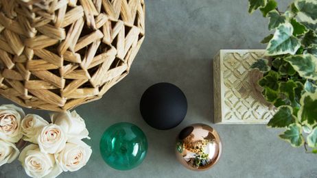 3 Designer-Approved Ways to Style a Simple Coffee Table