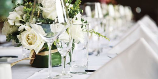 12 Unspoken Wedding Etiquette Rules Every Guest Should Follow