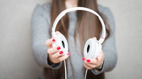 Take off your headphones: Agency offices go eerily quiet