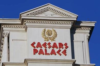 Caesars Entertainment Corp. Swings to First-Quarter Loss 