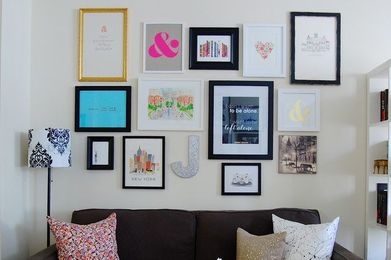 18 Great Ways to Transform Ordinary Walls Into Art Gallery Walls