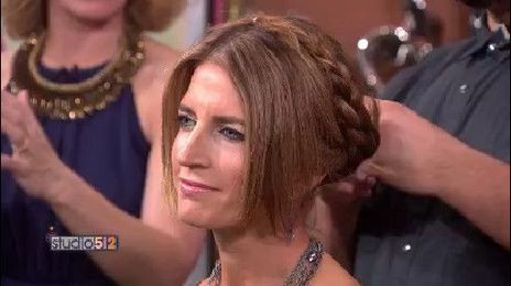 Stylish Party Hair Looks Created with Ease