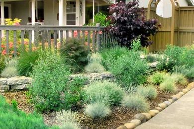 5 Awesomely Easy Landscaping Projects