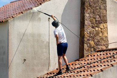 How to Clean and Care for Your Home’s Siding
