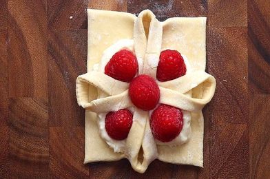 Here Are Four Ways To Make Incredibly Beautiful Desserts With Puff Pastry