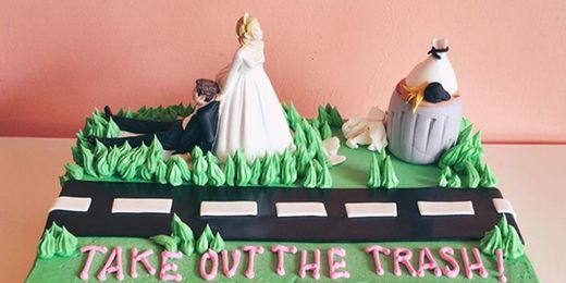 20 Hilarious Divorce Cakes 