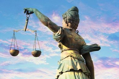 Why legal departments begrudge the cloud