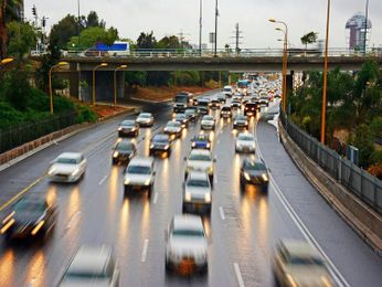 Car tech fast lane? Why automobile makers are rushing to Israel