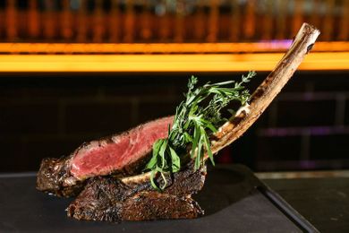 11 Epic Steaks Worthy of the World’s Greatest Fathers