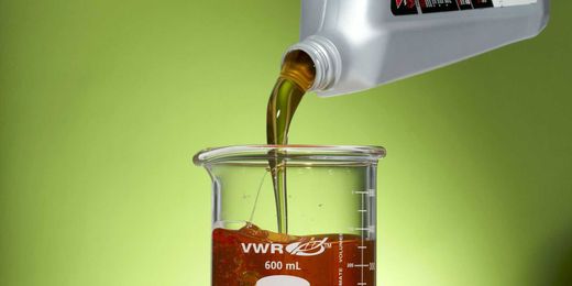 How To Pick The Right Motor Oil For Your Car