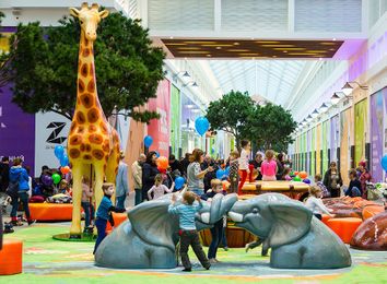The Kid in the Adult and Engaging Atmospheres in Shopping Centers