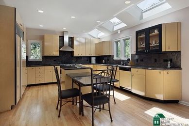 Five Reasons to Add a Skylight to Your Custom Built Home Plan