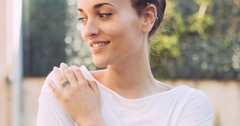 Casual, Boyfriend, Sexy & More: 7 Perfect Eco-Friendly White T-Shirts